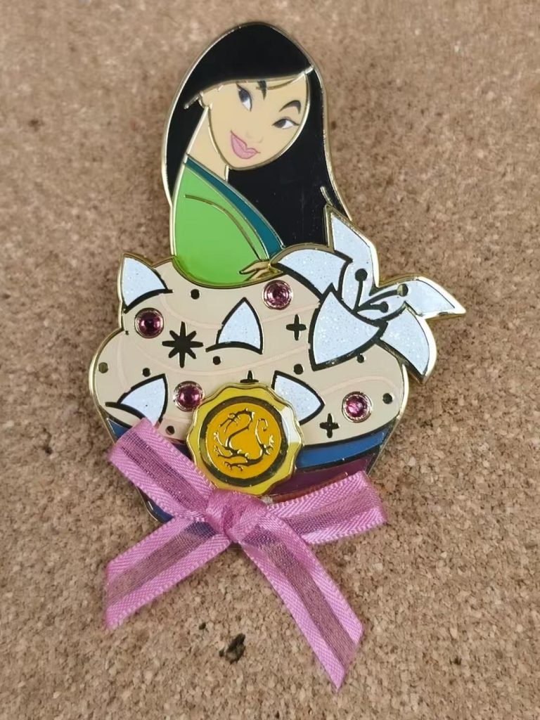 公主pin - Marie, LE400 - Disney collectible pin on BALELE thumbnail